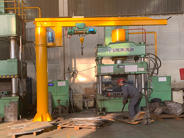 Elektriskais pārvietojamais kantileveris