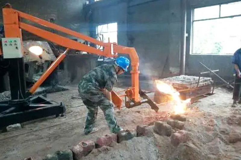 Manipulators manipulators